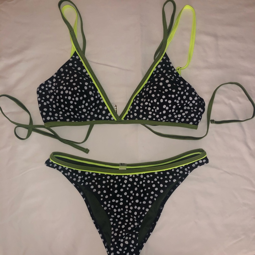 Cupshe bikini, NWT, size small